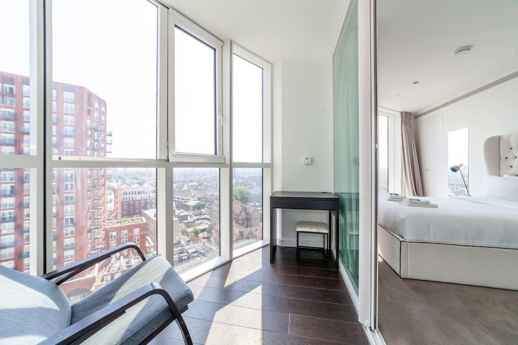 Full Of Light & Spacious 2br Residence, 9 Elms Appartamento *